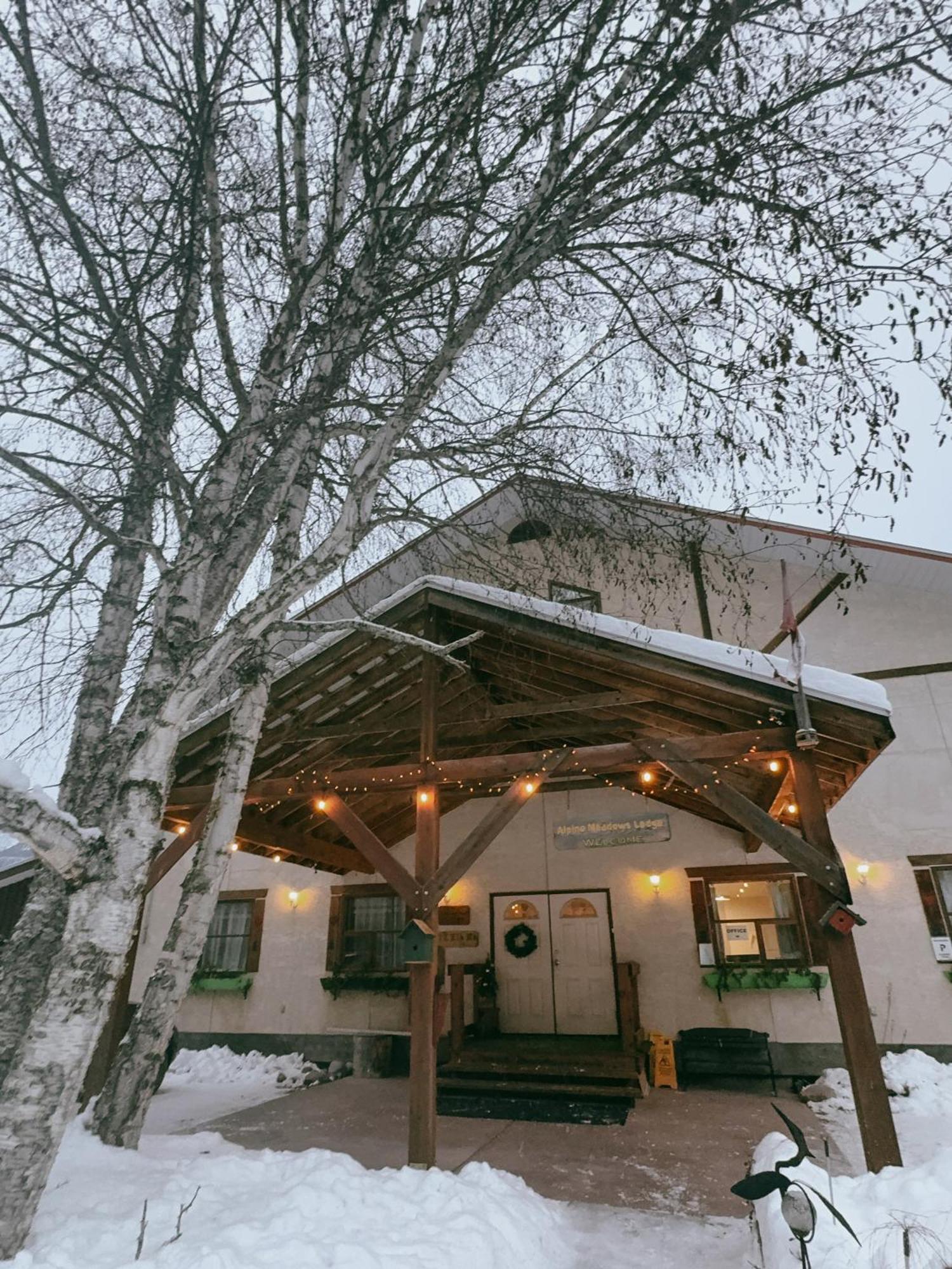 Alpine Meadows Lodge Golden Eksteriør billede