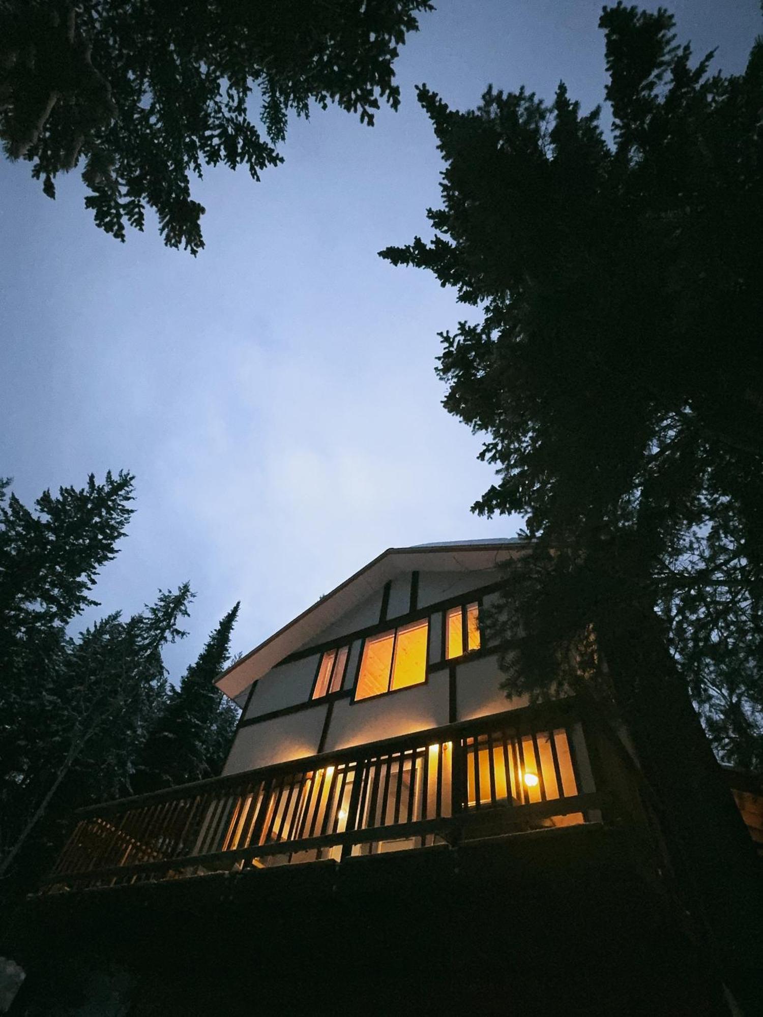 Alpine Meadows Lodge Golden Eksteriør billede