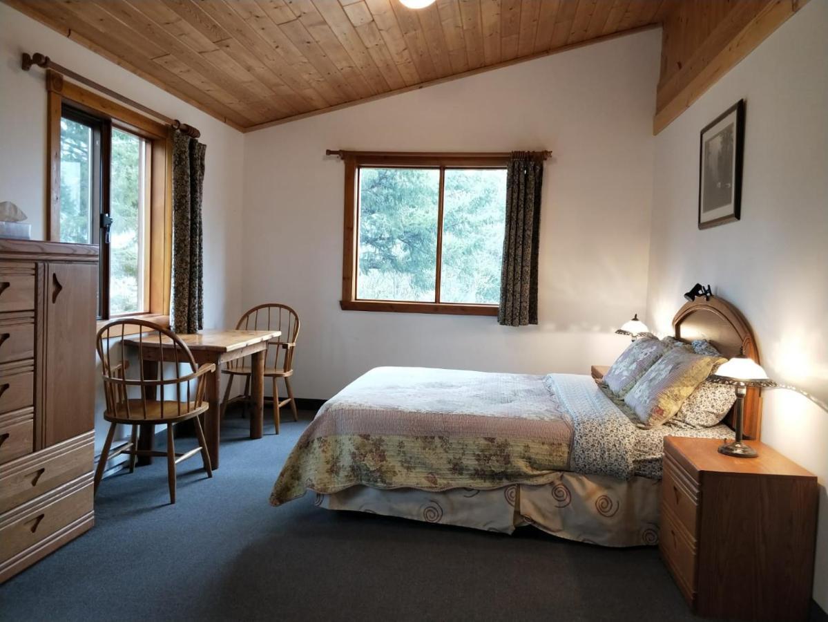 Alpine Meadows Lodge Golden Eksteriør billede